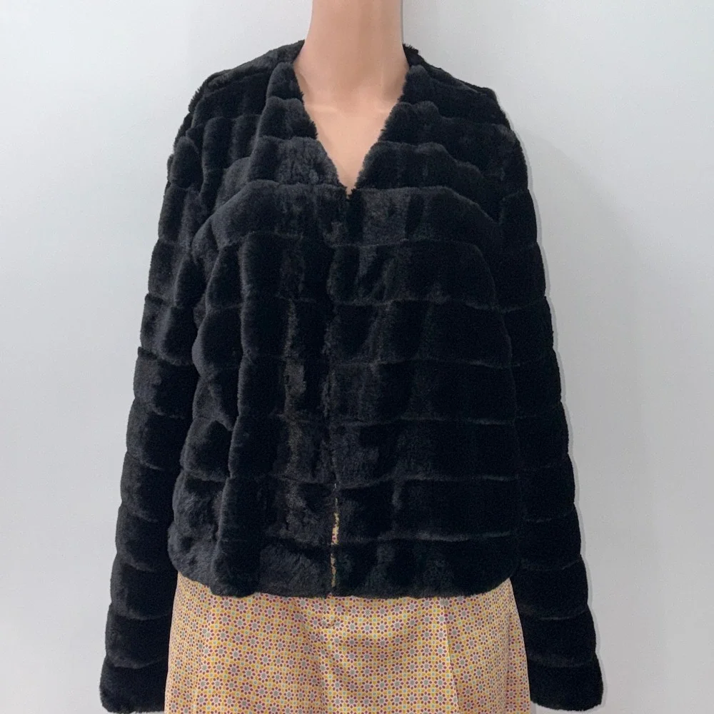 Black Faux Fur Cropped Large Jacket Mob Wife Goth Glam Aesthetic Luxury Baddie